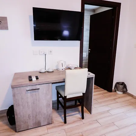 Napoli Guest house 3*