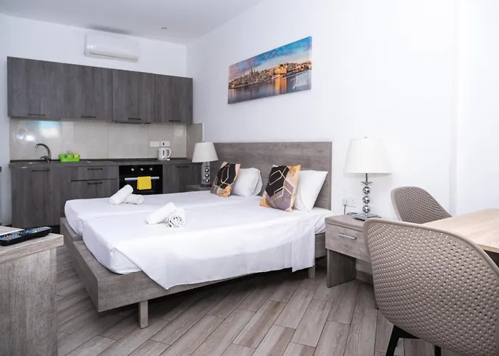 Napoli Gasthof San Ġiljan