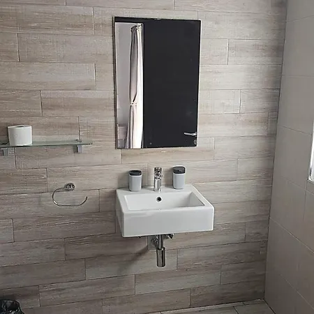 Napoli 3* San Giuliano
