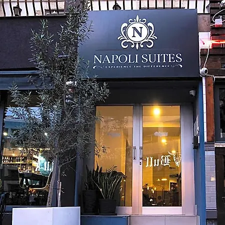 Konukevi Napoli 3*