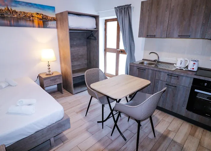 Napoli 招待所 Saint Julian's