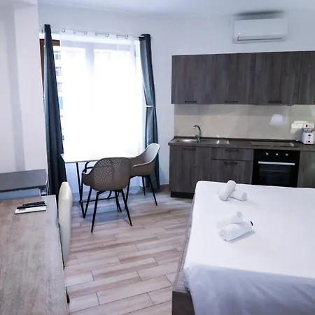 Napoli Guest house 3*