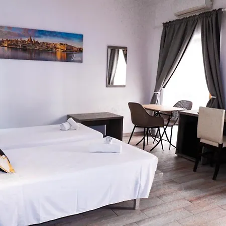 Napoli Guest house Saint Julian's