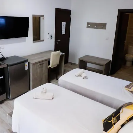 Napoli Saint Julian's